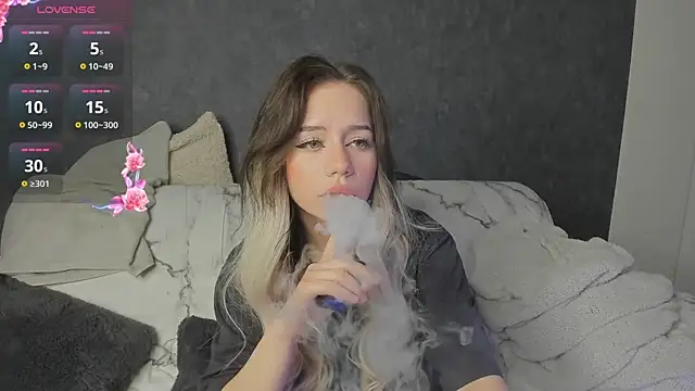 KellyBarton online show from 01/21/25, 10:51