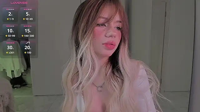 KellyBarton online show from 11/17/25, 09:09