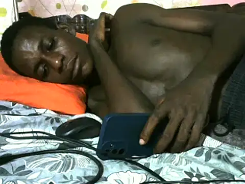 Bigras0011 online show from 02/06/25, 12:54