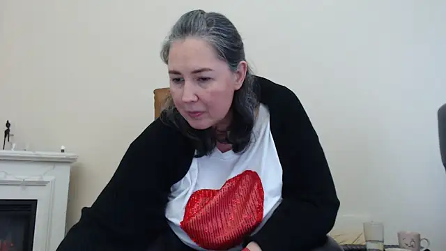 MilfGina online show from 02/10/25, 03:32