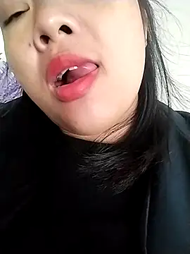 Lady-big91 online show from 12/14/25, 05:24