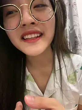 Krixxi22 online show from 01/08/25, 02:03