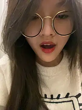 Krixxi22 online show from 01/10/25, 02:45