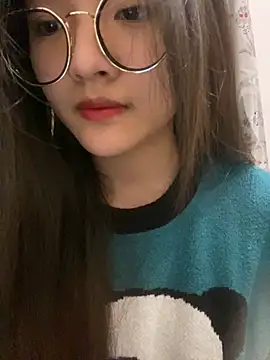 Krixxi22 online show from 02/06/25, 03:52