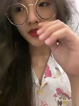 Krixxi22 online show from 03/21/25, 03:02