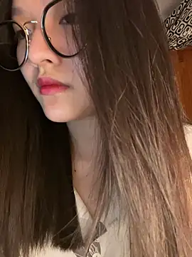 Krixxi22 online show from 09/28/25, 02:33