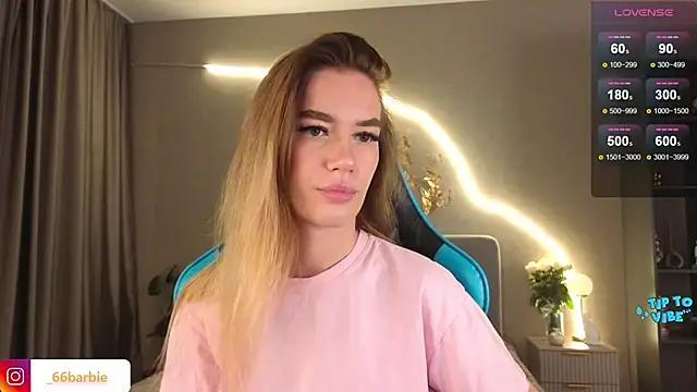 Snapshot of BBabyShark chatting on 03/03/25, 09:33 BBabyShark online show from 03/03/25, 09:33