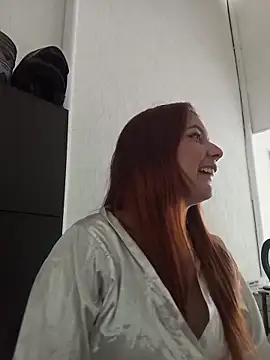 Snapshot of Giselle_Noah chatting on 10/10/25, 07:13 Giselle Noah online show from 10/10/25, 07:13