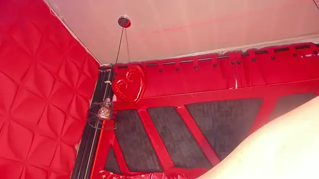 Taylor-hardcore online show from 12/19/25, 03:08