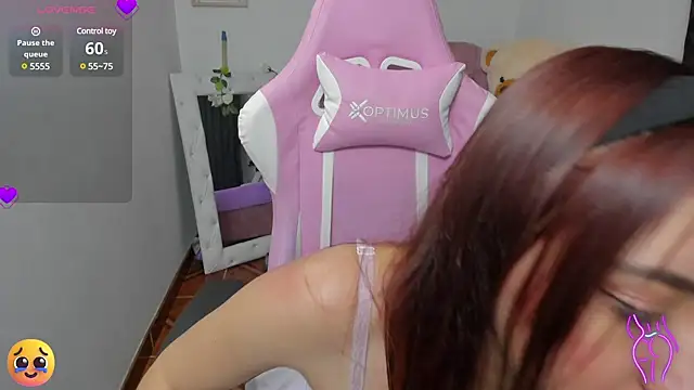 karla cute01 online show from 02/25/25, 12:14