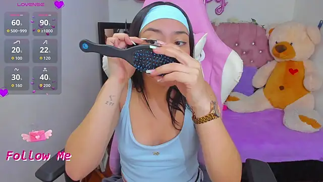 karla cute01 online show from 10/11/25, 05:17