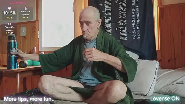 papifacu online show from 10/30/25, 11:33