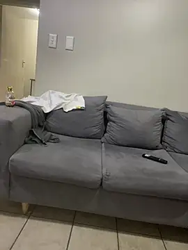 jaytee198610 online show from 04/11/26, 06:01