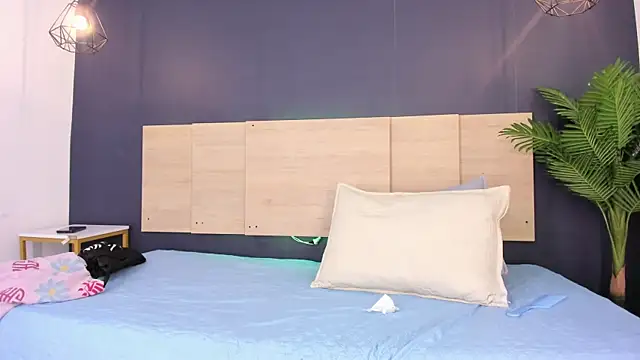 Daliana Beck online show from 03/18/25, 07:53