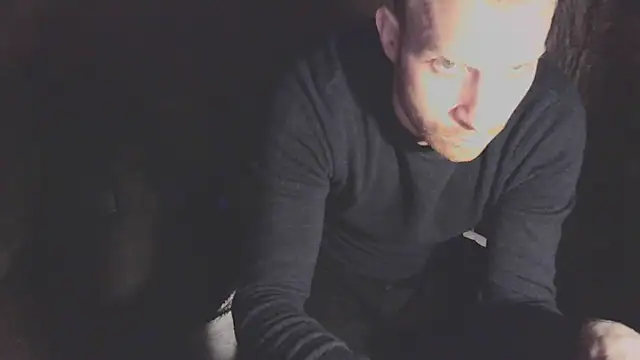 Snapshot of GoodSeksLove chatting on 03/05/25, 08:10 GoodSeksLove online show from 03/05/25, 08:10