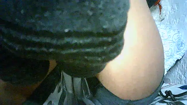 Snapshot of Bellabeltrann chatting on 01/04/25, 10:49 Bellabeltrann online show from 01/04/25, 10:49