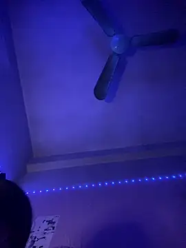 HoneyBuns 05 online show from 01/22/25, 05:17