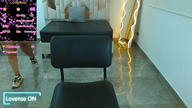 martinna tay online show from 01/29/25, 03:44