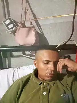 Snapshot of Akonam3000 chatting on 11/06/25, 05:03 Akonam3000 online show from 11/06/25, 05:03