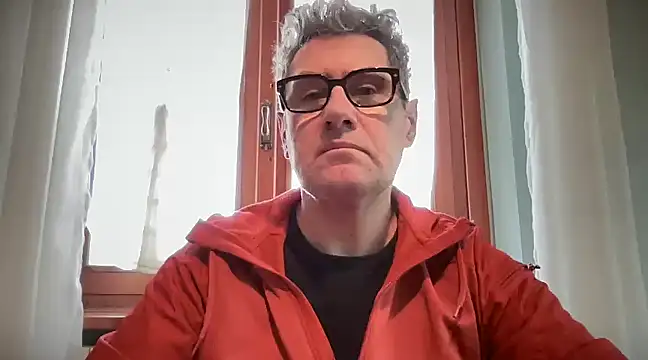 Snapshot of Britmi chatting on 12/15/24, 09:35 Britmi online show from 12/15/24, 09:35