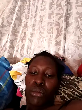 LOVELY-2BERRY online show from 12/19/25, 06:42