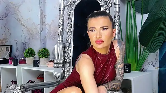 NightshadeIris online show from 06/11/26, 01:53