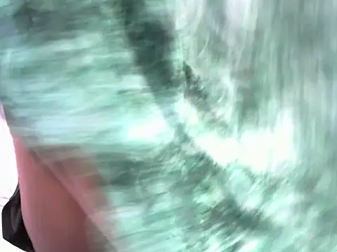 Snapshot of Creamy-Queen chatting on 10/23/25, 11:53 Creamy-Queen online show from 10/23/25, 11:53