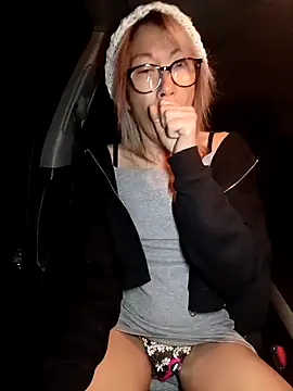 Timide girl2 online show from 12/17/25, 05:13