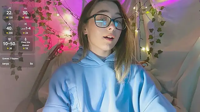 monlight  dana online show from 12/09/24, 03:44