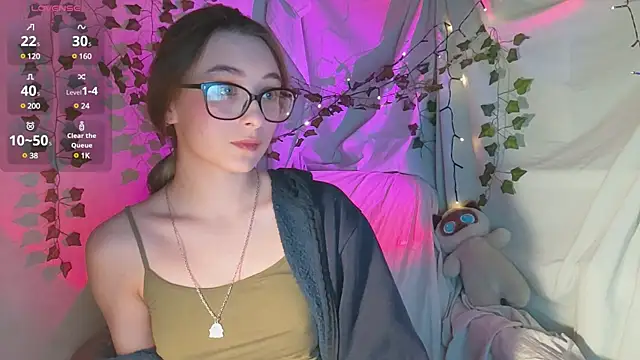 monlight  dana online show from 12/11/24, 01:39