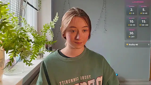 monlight  dana online show from 02/01/25, 09:54