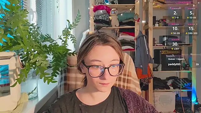 monlight  dana online show from 02/23/25, 01:32