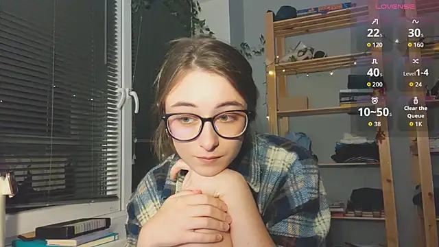 monlight  dana online show from 10/05/25, 05:00