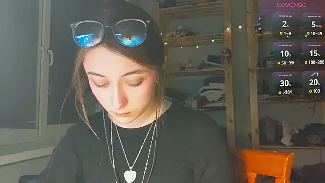 monlight  dana online show from 01/18/26, 08:56