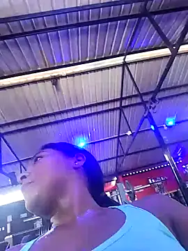 Snapshot of Berry_Bans chatting on 03/10/25, 05:18 Berry Bans online show from 03/10/25, 05:18