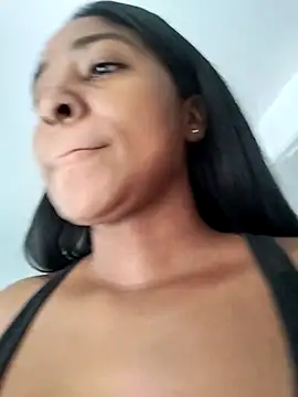 Snapshot of Berry_Bans chatting on 03/11/25, 08:31 Berry Bans online show from 03/11/25, 08:31