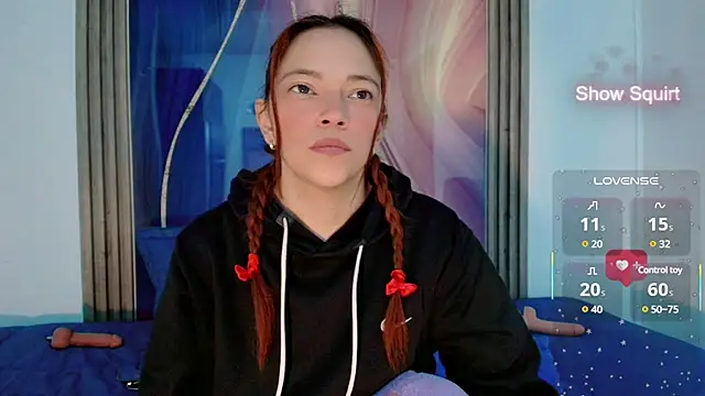 Snapshot of mariana_scott__ chatting on 02/25/25, 12:03 mariana scott online show from 02/25/25, 12:03