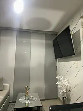 LARIANA RIVERA23 online show from 02/05/26, 04:39