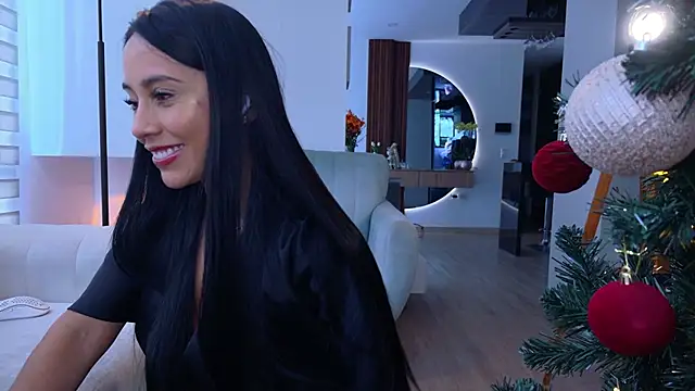 Miarouss3 online show from 11/26/25, 01:12