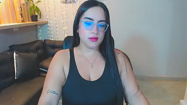 Sofiia davis23 online show from 02/28/25, 01:14