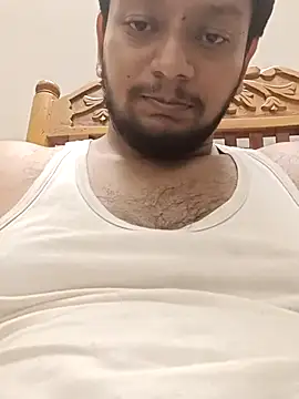 Snapshot of indianhotche chatting on 09/29/25, 07:08 indianhotche online show from 09/29/25, 07:08