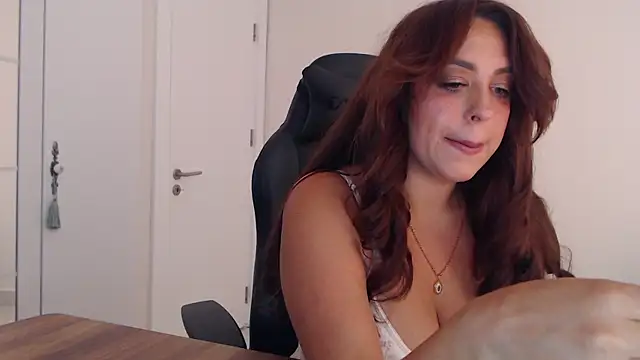  Just a queen 3 online show from 06/15/26, 05:15