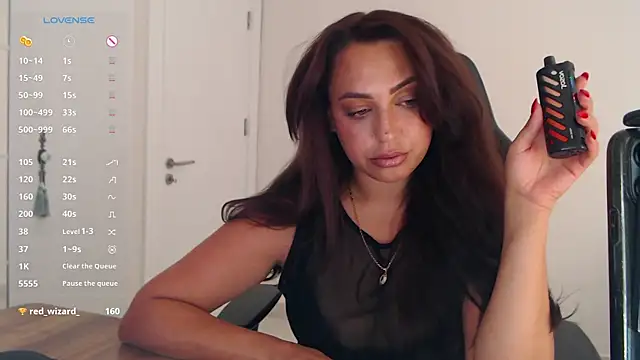  Just a queen 3 online show from 06/25/26, 05:28