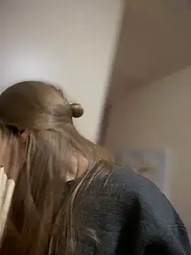 sage  marie online show from 02/05/25, 08:46