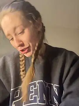 sage  marie online show from 03/04/25, 07:54