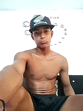 Demiansteven2 online show from 11/24/25, 05:45