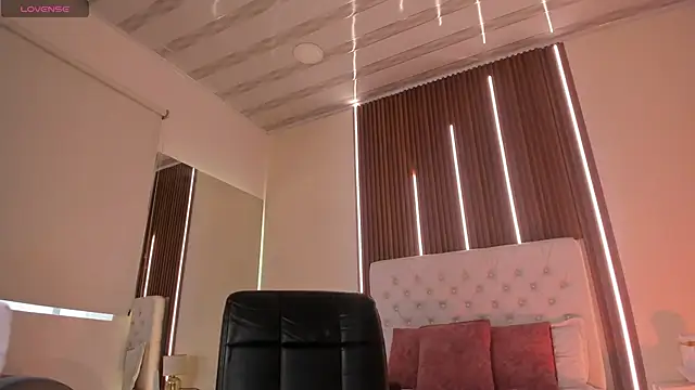 Snapshot of sweetty_paulina chatting on 06/06/26, 01:38 sweetty paulina online show from 06/06/26, 01:38
