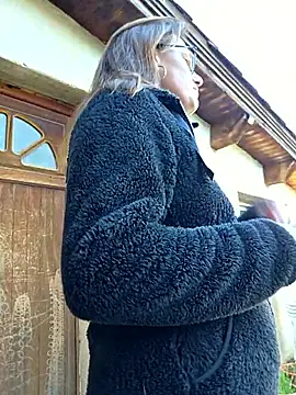 SpiceLea online show from 03/18/26, 08:39