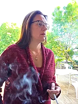 SpiceLea online show from 04/17/26, 07:44