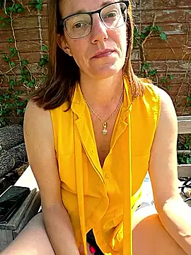 SpiceLea online show from 04/21/26, 12:55